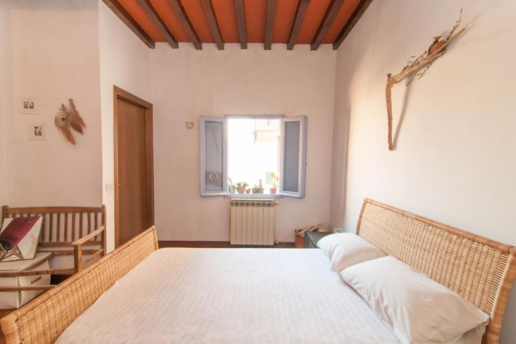 Romantic Apt In San Frediano Florencia Exterior foto